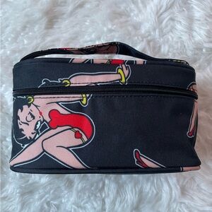 BETTY BOOP MAKEUP CASE